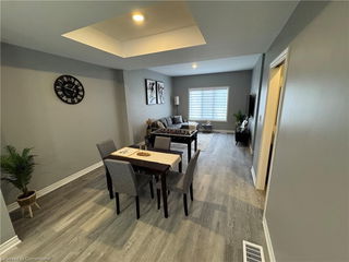 3 Upper - 8196 Mcleod Road