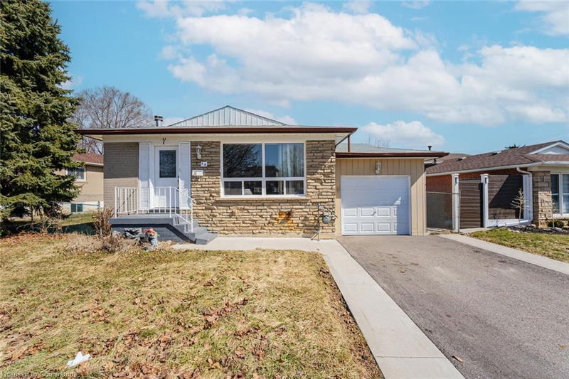 18 Northwood Drive, Peel, Ontario