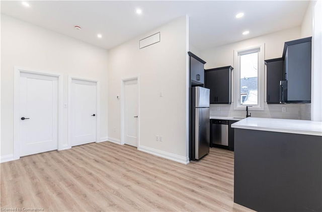 1 - 77R West 4th Street