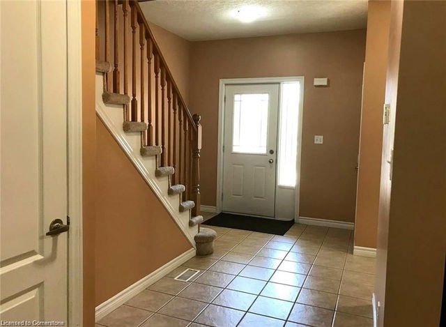 193 Huck Crescent