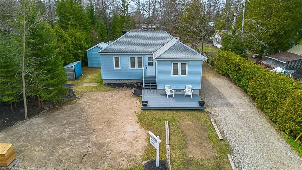Single Family Residence for sale at 4 Toronto Ave Avenue, Sauble Beach, South Bruce Peninsula, N0H 2G0 - MLS: 40721423