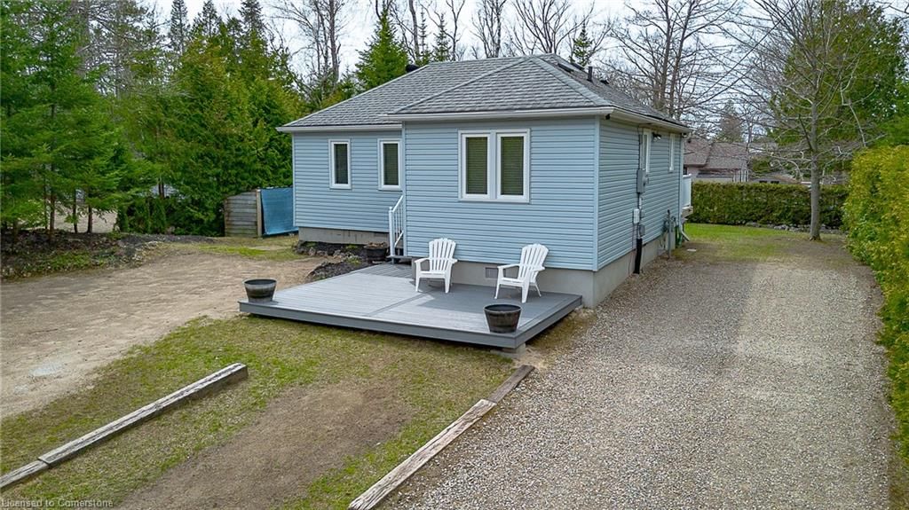 Single Family Residence for sale at 4 Toronto Ave Avenue, Sauble Beach, South Bruce Peninsula, N0H 2G0 - MLS: 40721423