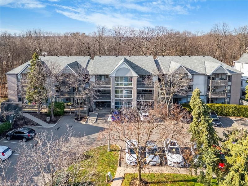 2030 Cleaver Avenue #212, Burlington, Ontario