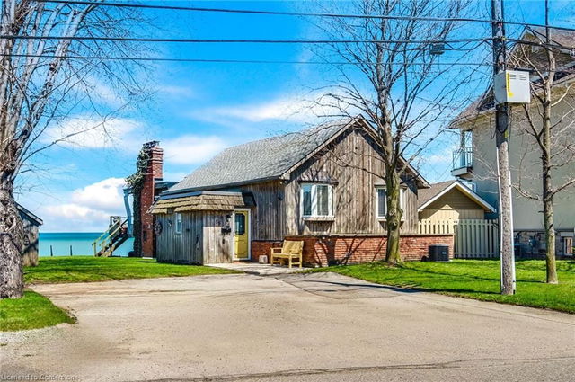 56 Seabreeze Crescent