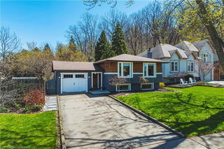 2 Lindsay Court
