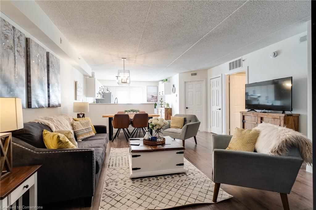 Condo/Apt Unit for sale at 305-2045 Appleby Line, Burlington, Orchard, L7L 7G9 - MLS: 40721670