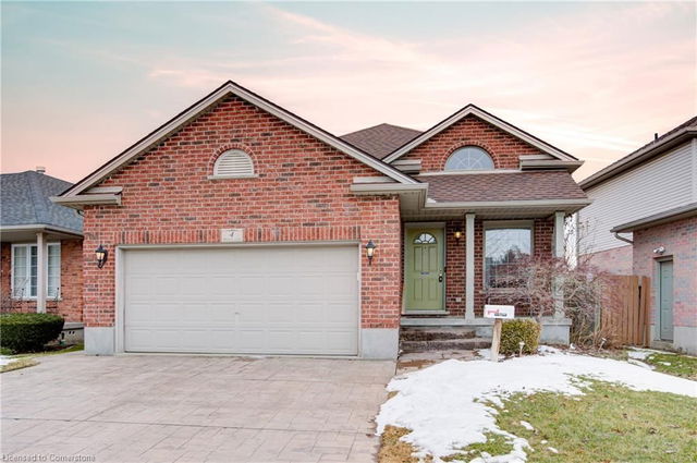 4 Hickory Lane