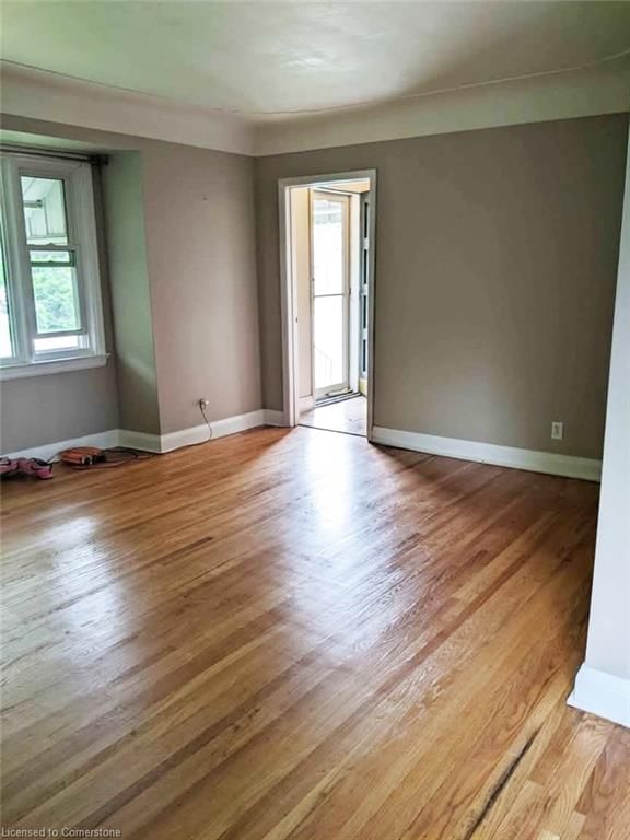 Single Family Residence for sale at 192 East 38th Street, Hamilton, Raleigh, L8V 4E9 - MLS: 40721898