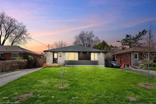 1272 De Quincy Crescent