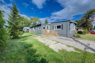 25 Grand Vista Crescent