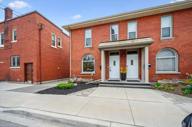 7 Salisbury Avenue