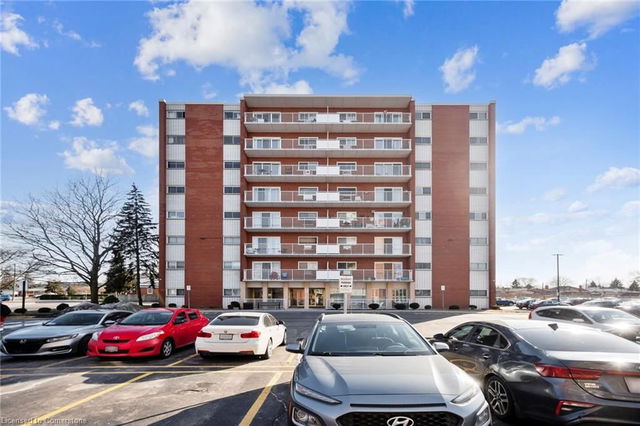 605 - 10 Woodman Drive