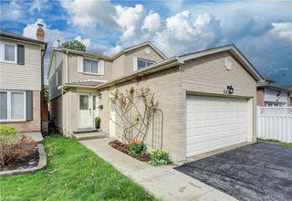 3210 Anderson Crescent