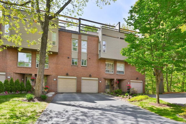 27 - 1250 Marlborough Court