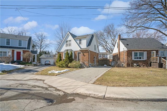 76 Cloverhill Road