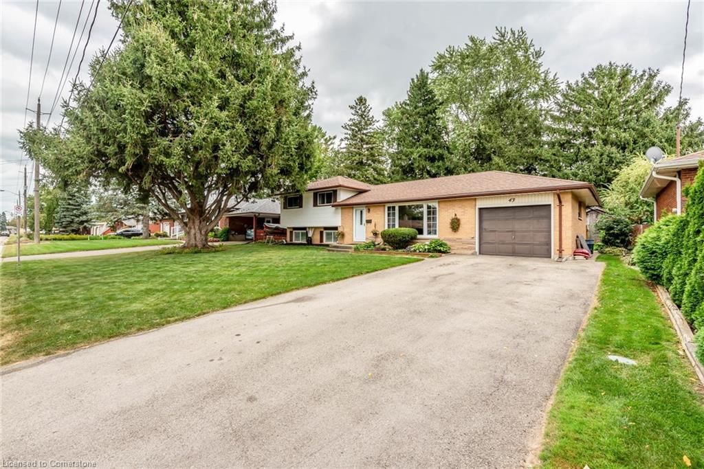 Single Family Residence for sale at 43 Kensington Avenue, Brantford, Rosedale/Gable Height, N3R 3N9 - MLS: 40722233