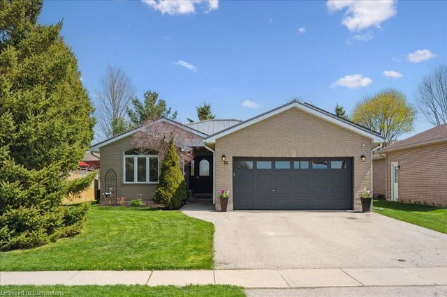 83 Whitlaw Way