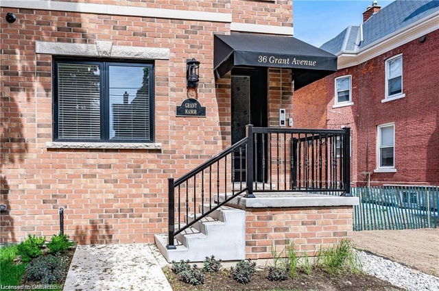 2C - 36 Grant Avenue