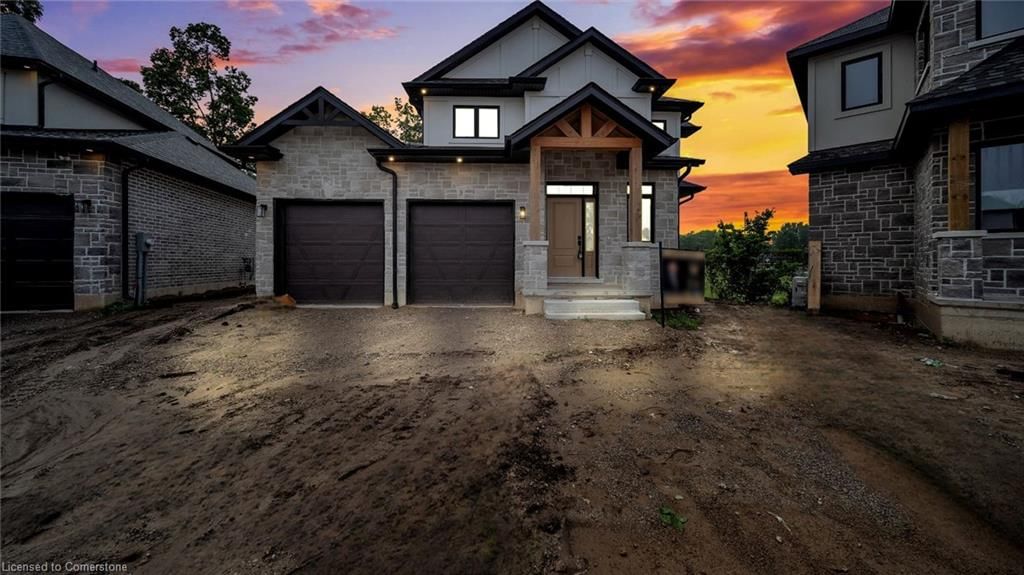 Single Family Residence for sale at 9-242 Mount Pleasant Street, Brantford, Lion's Park, N3T 1V1 - MLS: 40722580