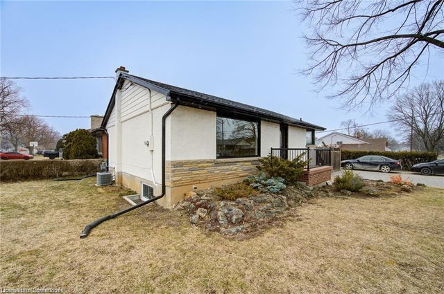 Upper - 94 Gailmont Drive