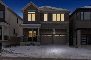 16 Aster Woods Drive