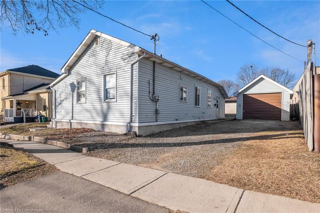 A - 138 Charlotte Street