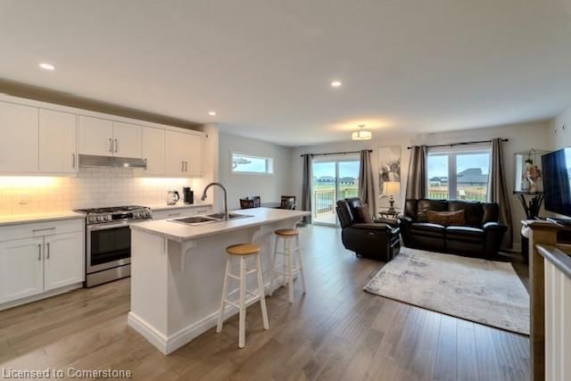 Single Family Residence for sale at 8 Harlequin Court, St. Thomas, SE, N5R 0L5 - MLS: 40722680