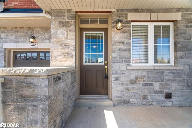 607 Murray Meadows Place