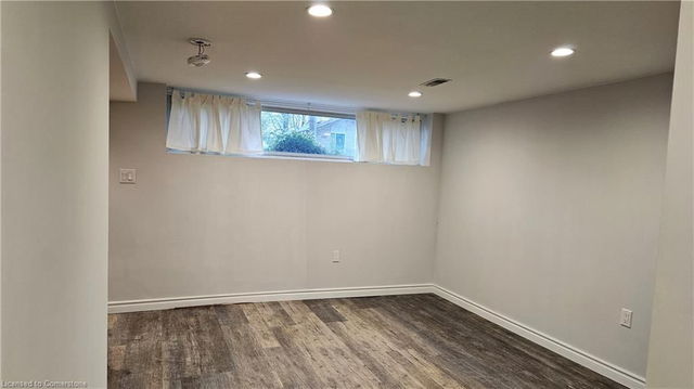 Lower - 77 Blackwood Crescent