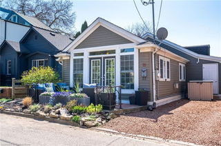19 Considine Avenue