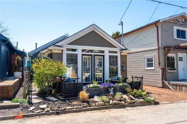 19 Considine Avenue