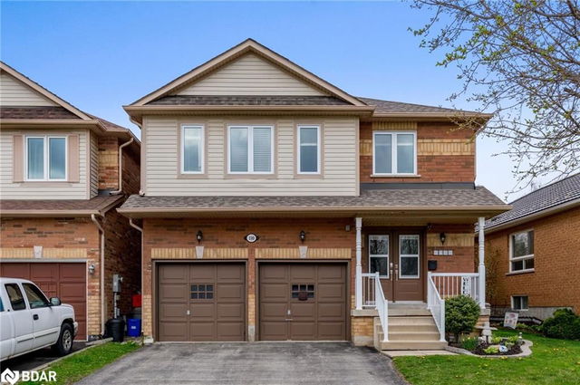 110 Mowat Crescent