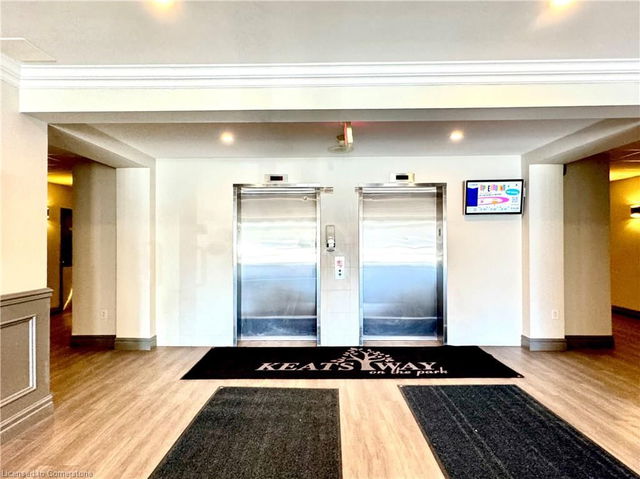 606 - 255 Keats Way