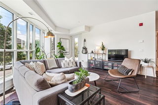 211 - 320 Plains Road