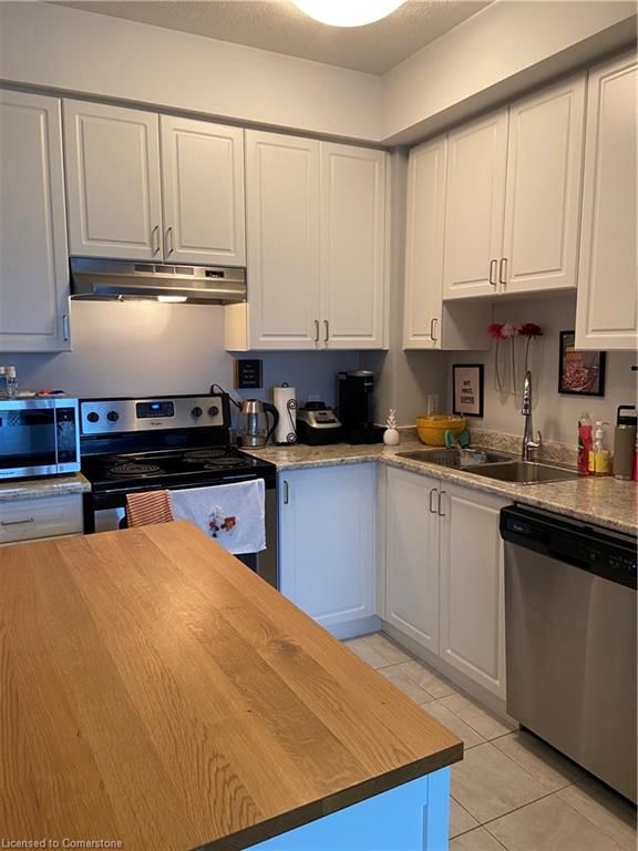 309 - 2490 Old Bronte Road
