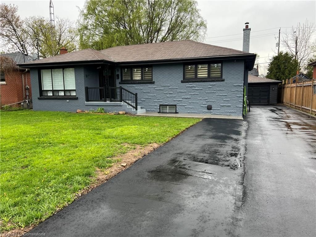 Single Family Residence for sale at 9 Faircourt Drive, Stoney Creek, Battlefield, L8G 2J4 - MLS: 40723037