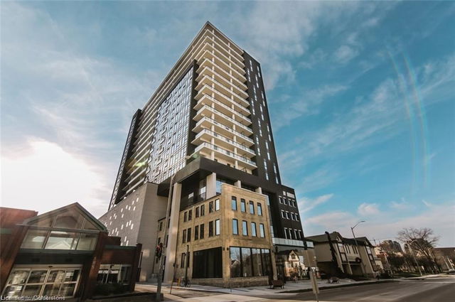1208 - 181 King Street