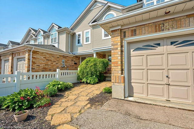 555 Mariner Drive