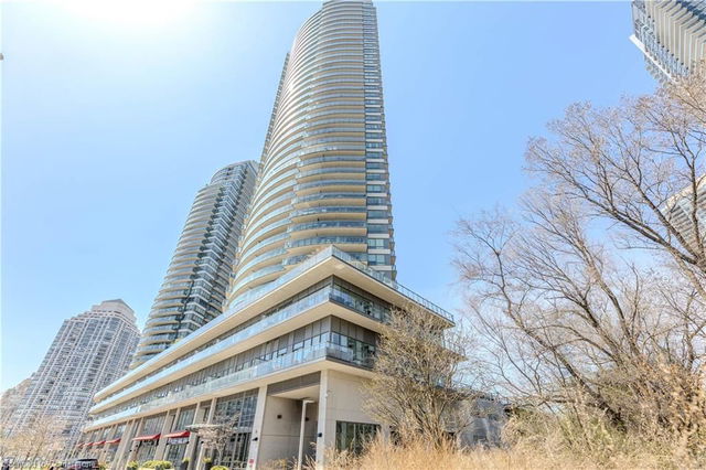 1504 - 2230 Lakeshore Boulevard