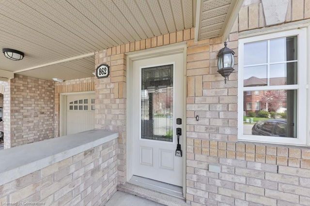 862 Fowles Court