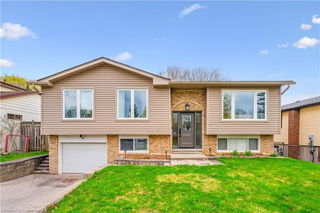 11 Fairmeadow Drive