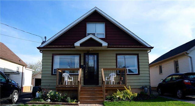 10 Eastbourne Avenue