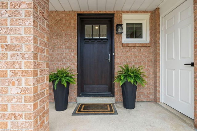 143 Speyside Drive