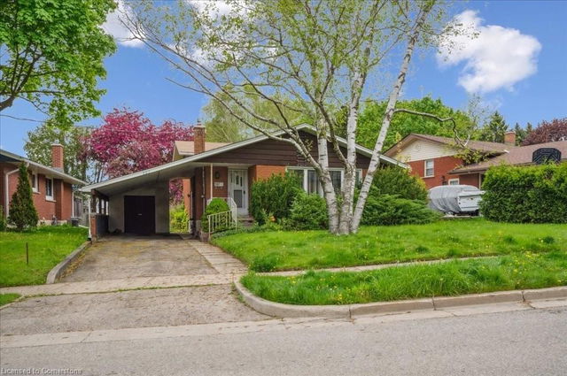 207 Sweetbriar Drive