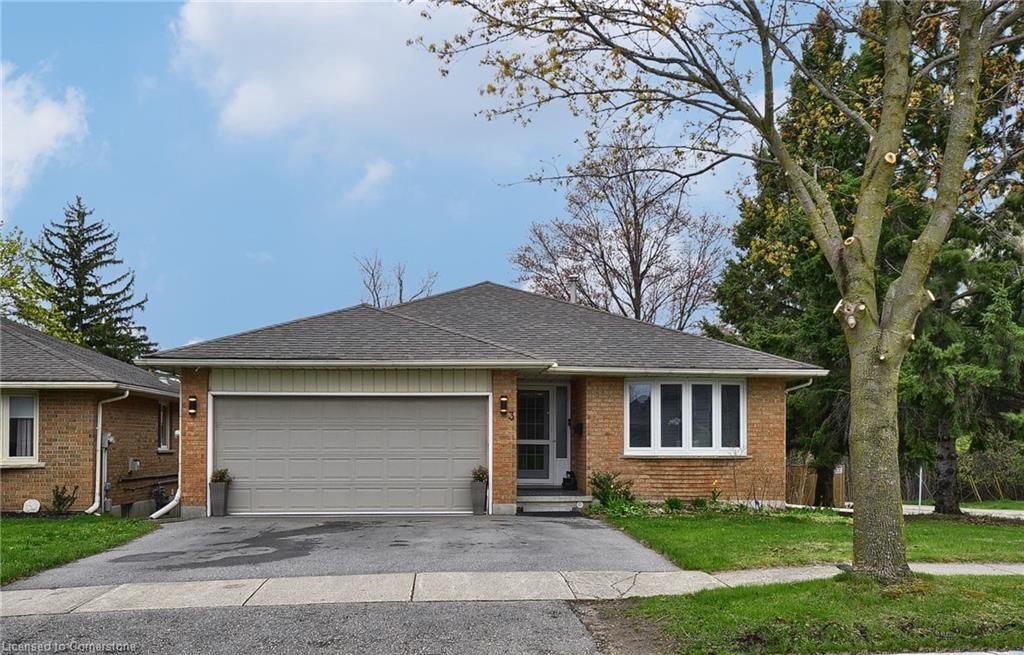 Single Family Residence for sale at 3 Maxwell Drive, Kitchener, Pioneer Park/Doon/Wyldwoods, N2R 1A3 - MLS: 40723441