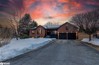 141 Wasaga Sands Drive