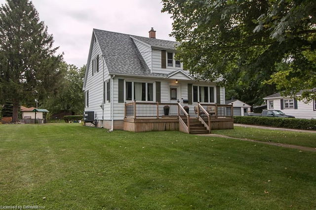 93 Bee Street