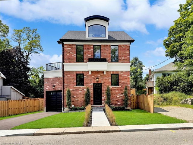 75 Grand River Street