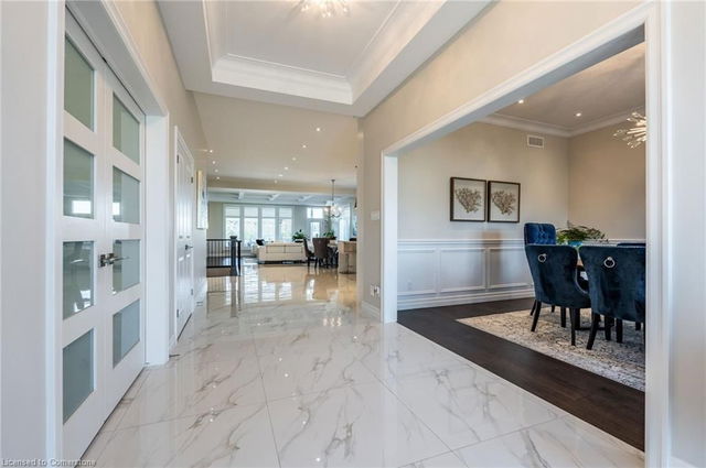 10 Harper Boulevard