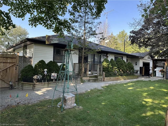33 Vaughan Drive